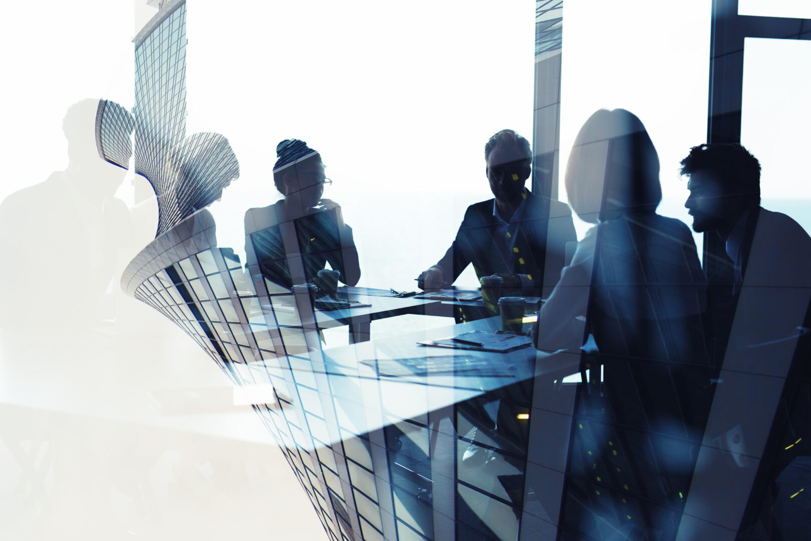 background-concept-with-business-people-silhouette-at-work