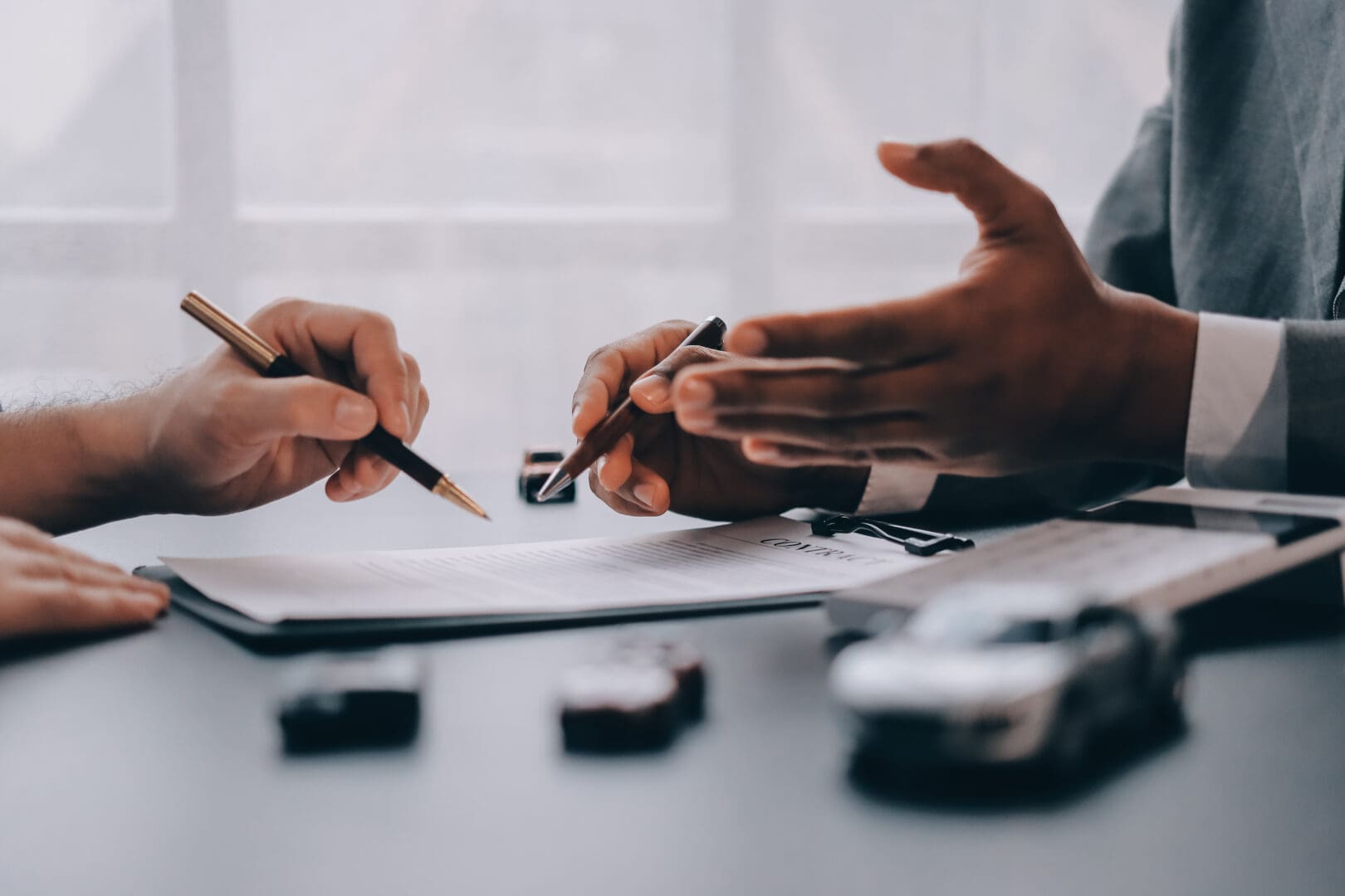 car-salesman-gave-the-keys-to-the-customers-who-signed-the-purch